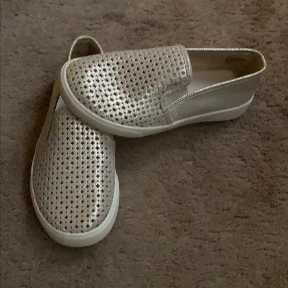 Gold Slip-on loafers